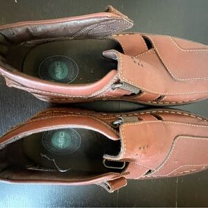 Brown Slip-On Loafers with Leather Material and Decorative Strap